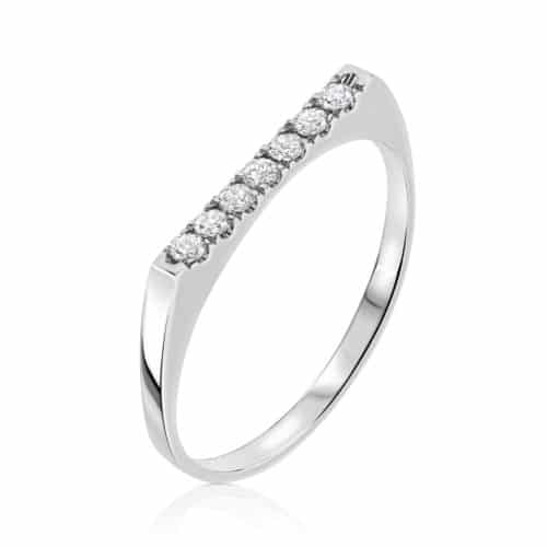 טבעת שורה יהלומים לבנים