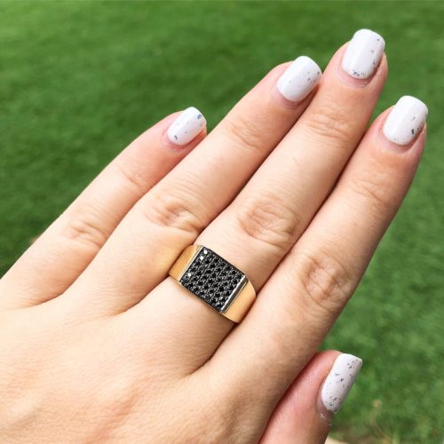 טבעת חותם יהלומים שחורים