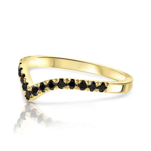 טבעת V משובצת יהלומים צפופים