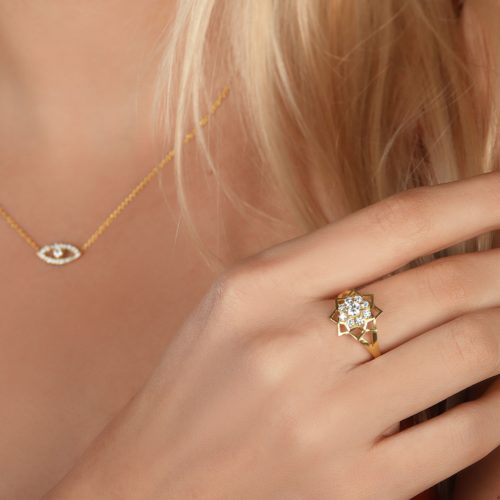 טבעת פרח משולשים