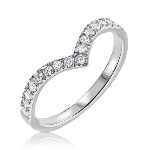 טבעת V משובצת יהלומים צפופים לבנים
