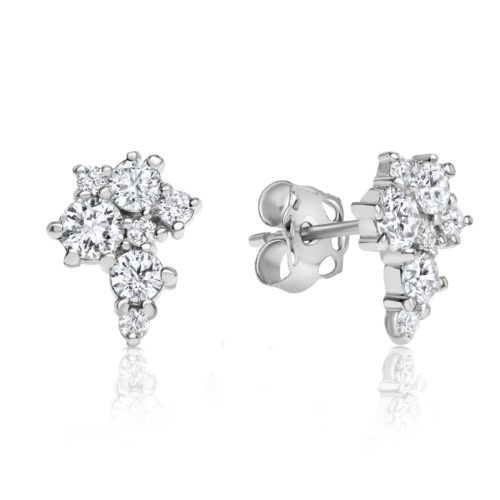 עגילים א-סימטרים משובצים יהלומים לבנים