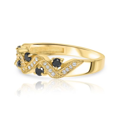 טבעת וינטאג׳ משובצת יהלומים לבנים ושחורים