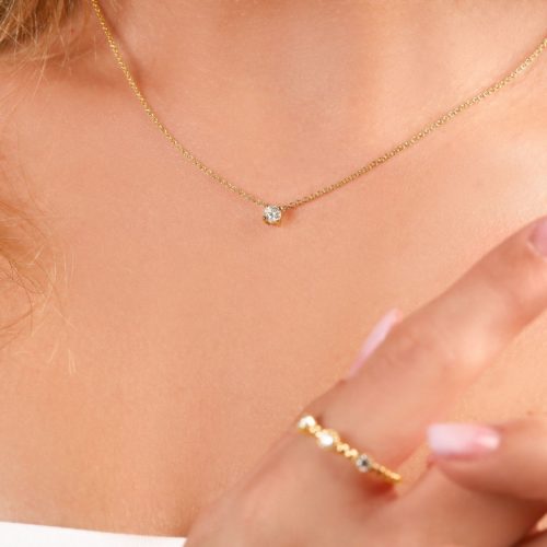 שרשרת יהלום לבן מרחף רבע קארט