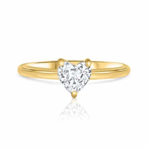 טבעת זהב עם יהלום לבן בחיתוך לב מושלם