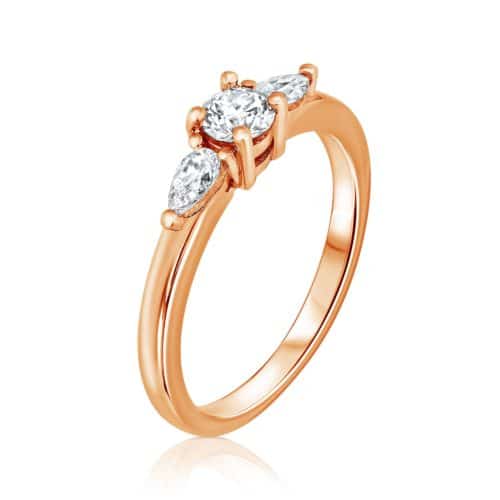 טבעת 3 יהלומים לבנים עם יהלומי טיפה בצדדים