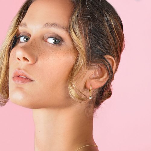 עגילי חישוק לולאה ארוכה עם תליון פרח יהלומים