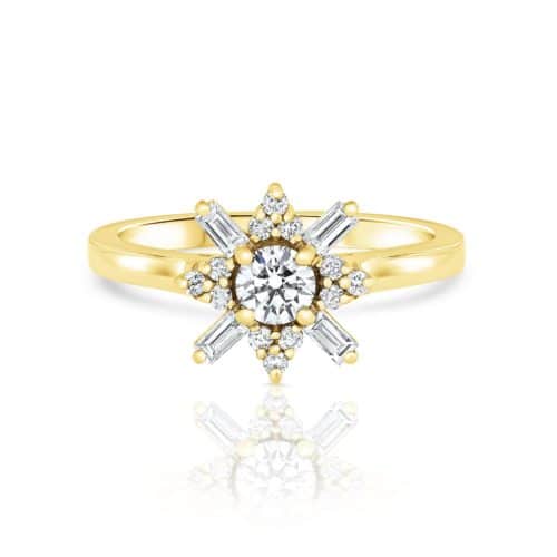 טבעת פרח יהלומים לבנים עם יהלומי באגט
