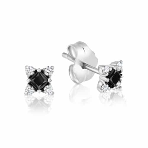 עגיל צמוד קטן יהלום פרינסס שחור ויהלומים לבנים מסביב