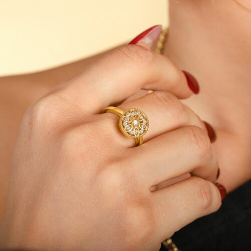 טבעת שמש וינטאג׳ עלים עם יהלום פרינסס לבן