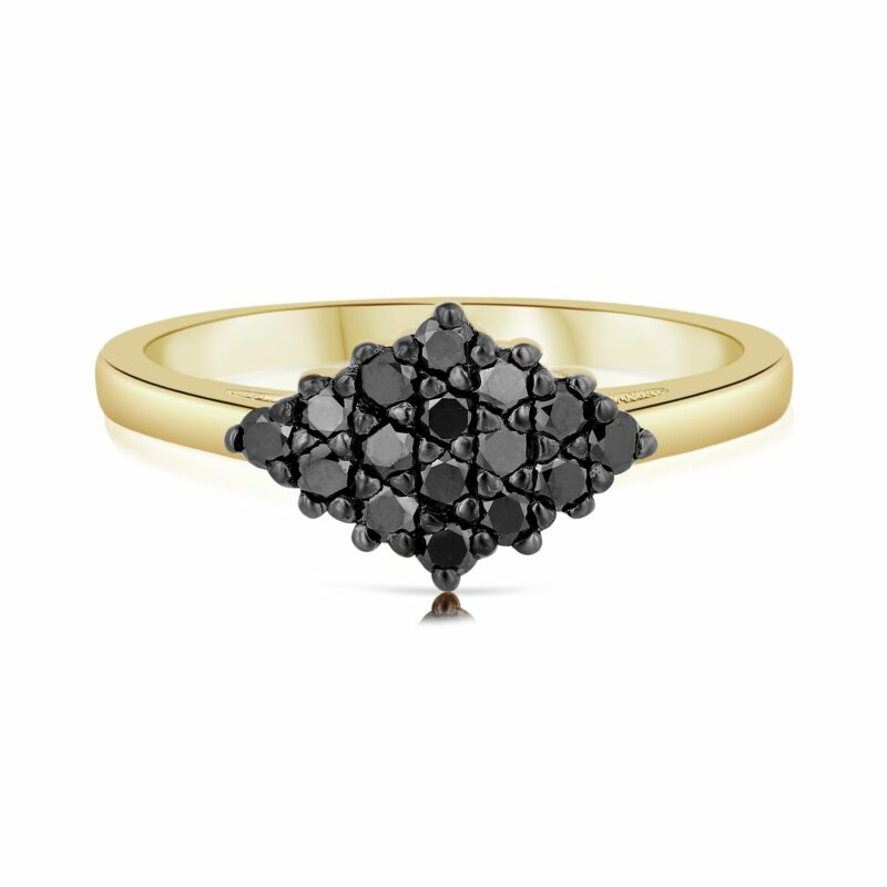טבעת יהלומים שחורים של סבתא מינה