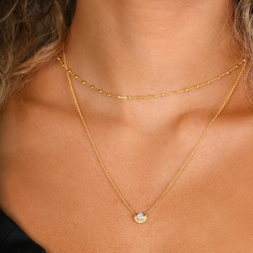 שרשרת שמש עדינה משובצת יהלומים לבניםם