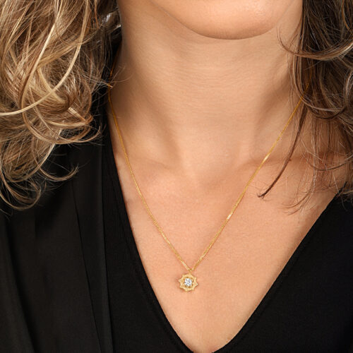 שרשרת מסגרת וינטאג׳ מיוחדת משובצת יהלום לבן