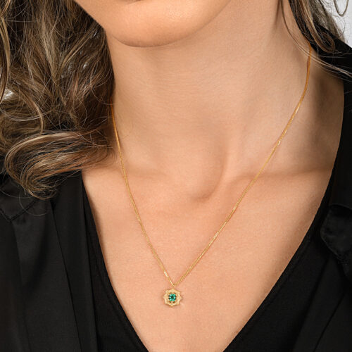 שרשרת מסגרת וינטאג׳ מיוחדת משובצת אמרלד צטאהם