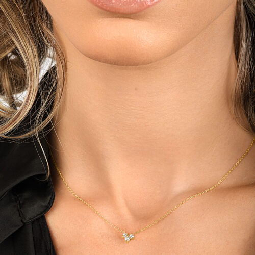 שרשרת 3 יהלומים קטנים עדינה ומושלמת