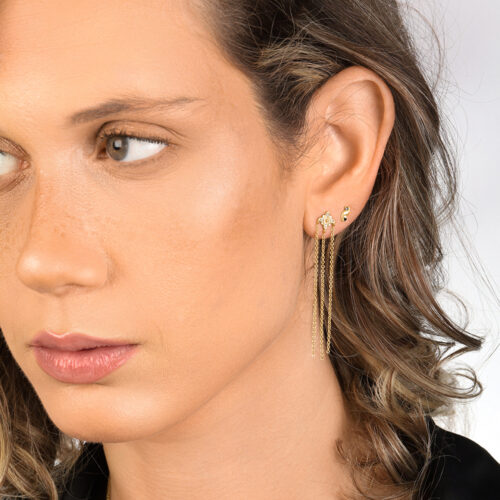 עגיל עלים יהלומים לבנים עם ריבועי זהב ושרשראות נופלות