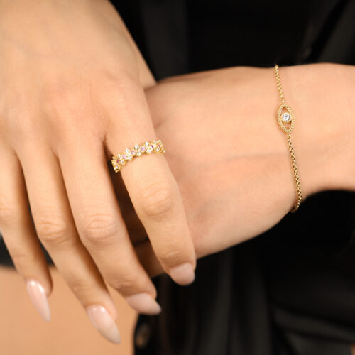 צמיד עין עם נקודות זהב משובץ יהלום לבן