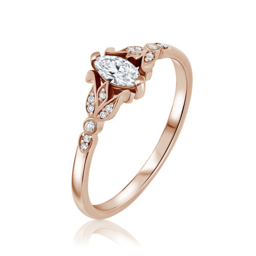 טבעת וינטאג׳ של נסיכות משובצת יהלום לבן בחיתוך מרקיזה מושלם