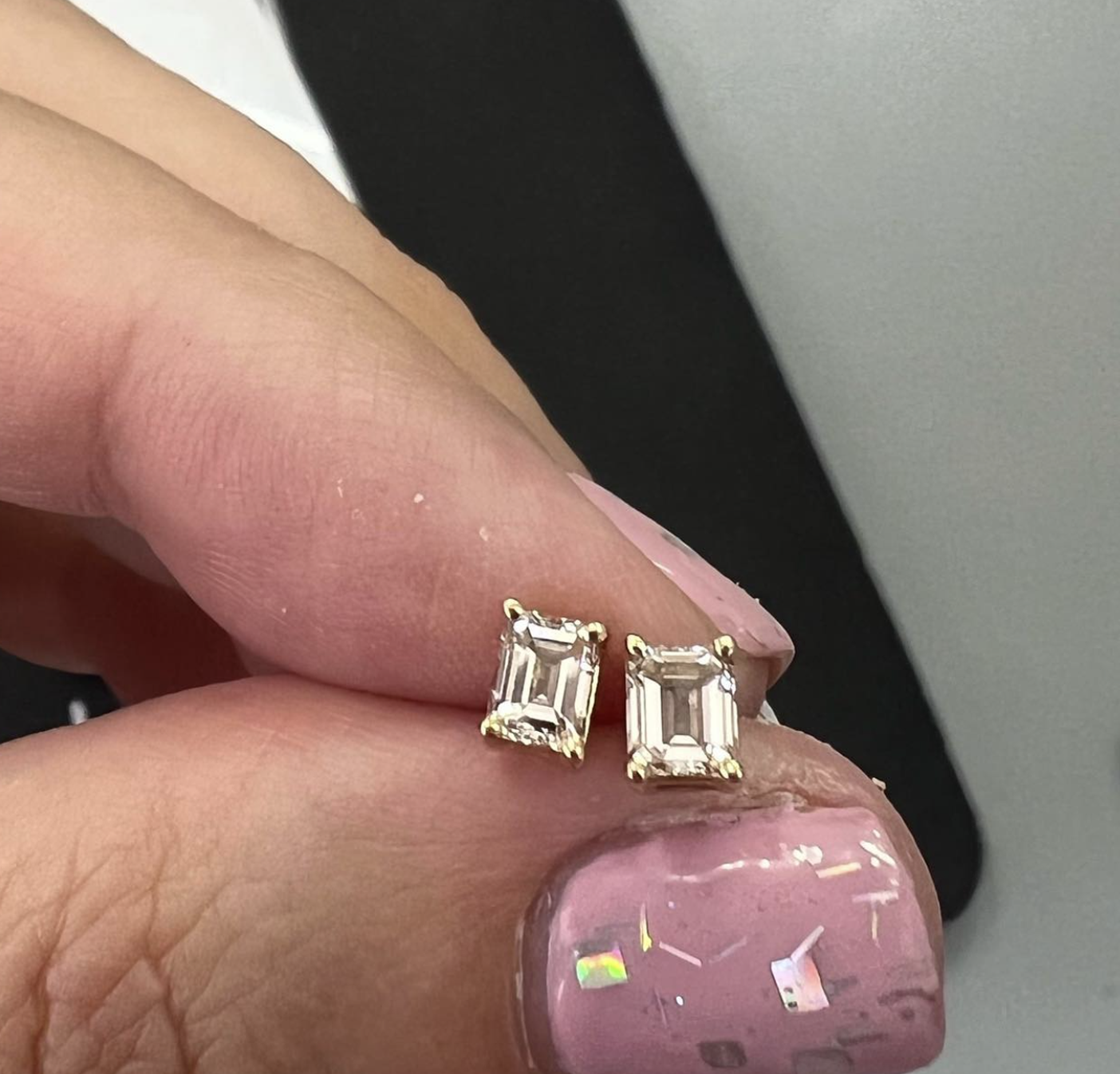 שני קוגמן חידוש תכשיטים