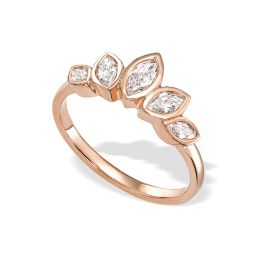 טבעת כתר עם 5 יהלומים לבנים בחיתוך מרקיזה