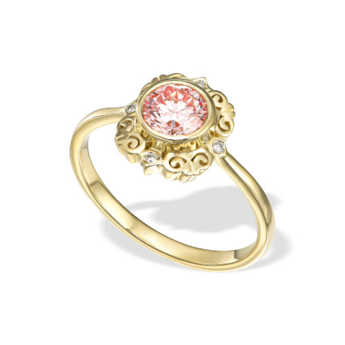 יהלומים ורודים קולקצית קפסולה שני קוג׳מן