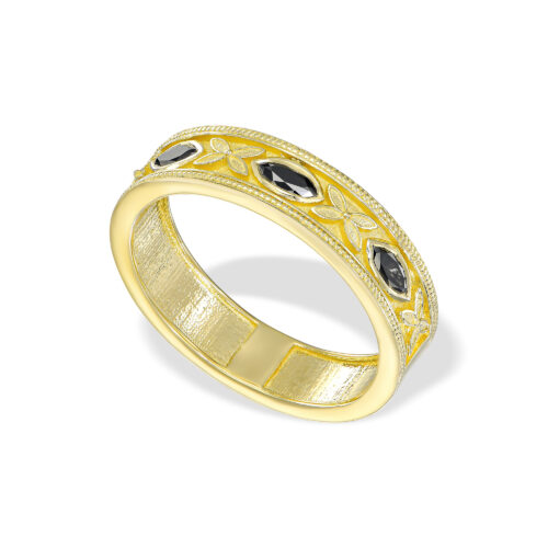 טבעת עגולה רחבה עם 3 יהלומי מרקיזה שחורים עם הבלטות פרחים