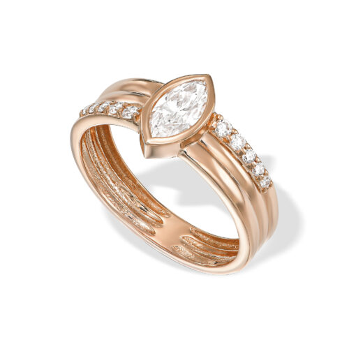 טבעת יהלום מרקיזה על טבעת זהב עבה 3 שורות משובצות יהלומים בצורה לא סימטרית מושלמת