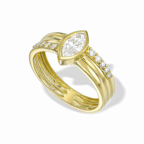 טבעת יהלום מרקיזה על טבעת זהב עבה 3 שורות משובצות יהלומים בצורה לא סימטרית מושלמת